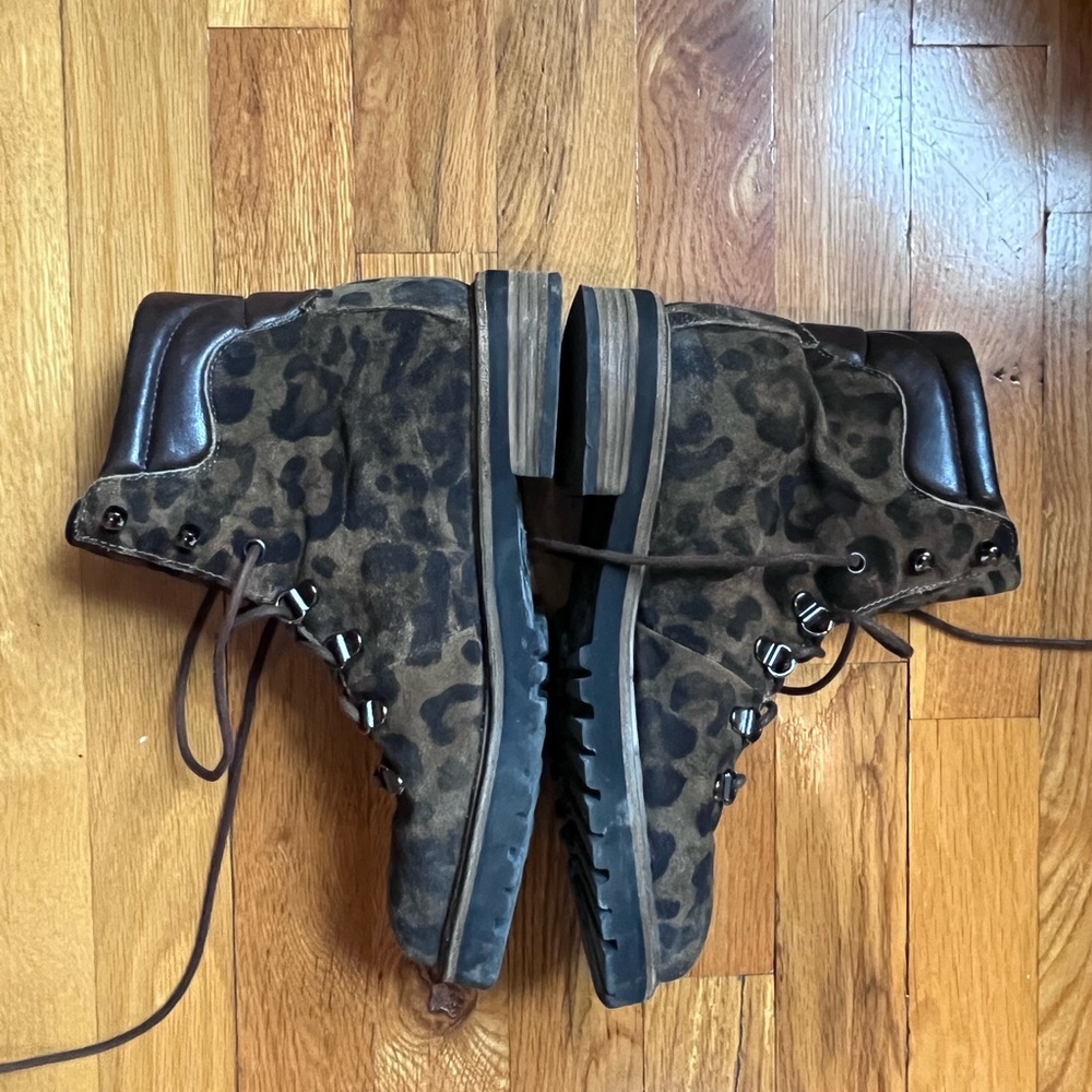 Leopard Print Suede Lace-Up Ankle Boots - Brown
